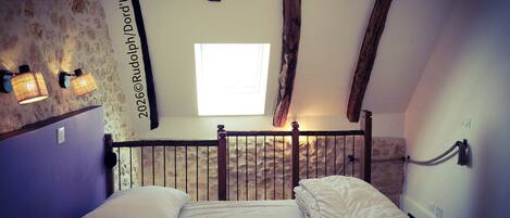 1 bedroom, iron/ironing board, travel cot, free WiFi