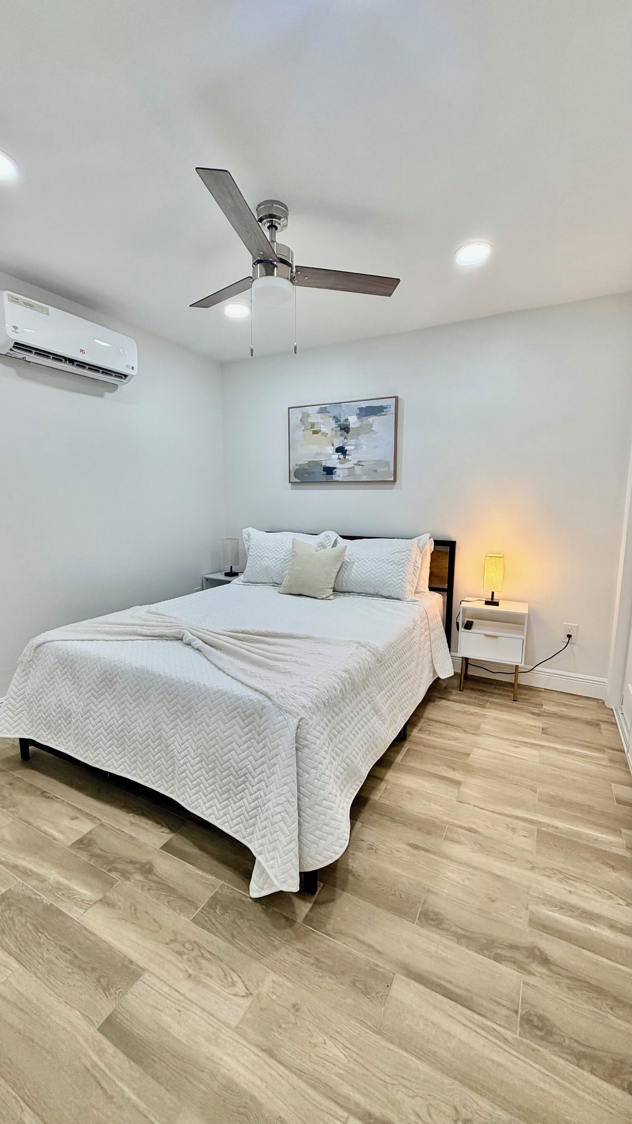 2 dormitorios, tabla de planchar con plancha, wifi gratis y ropa de cama