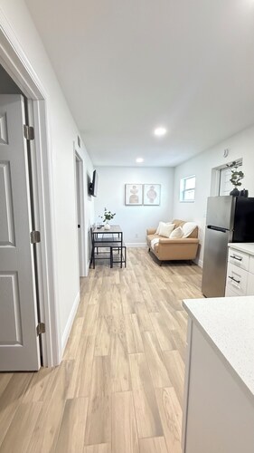 Cozy apartment in Brandon•Private Entry