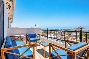 View from room - Morgan Residences 607a @ Boutique Hotel With Pool, Gym, Spa (Cabo San Lucas)