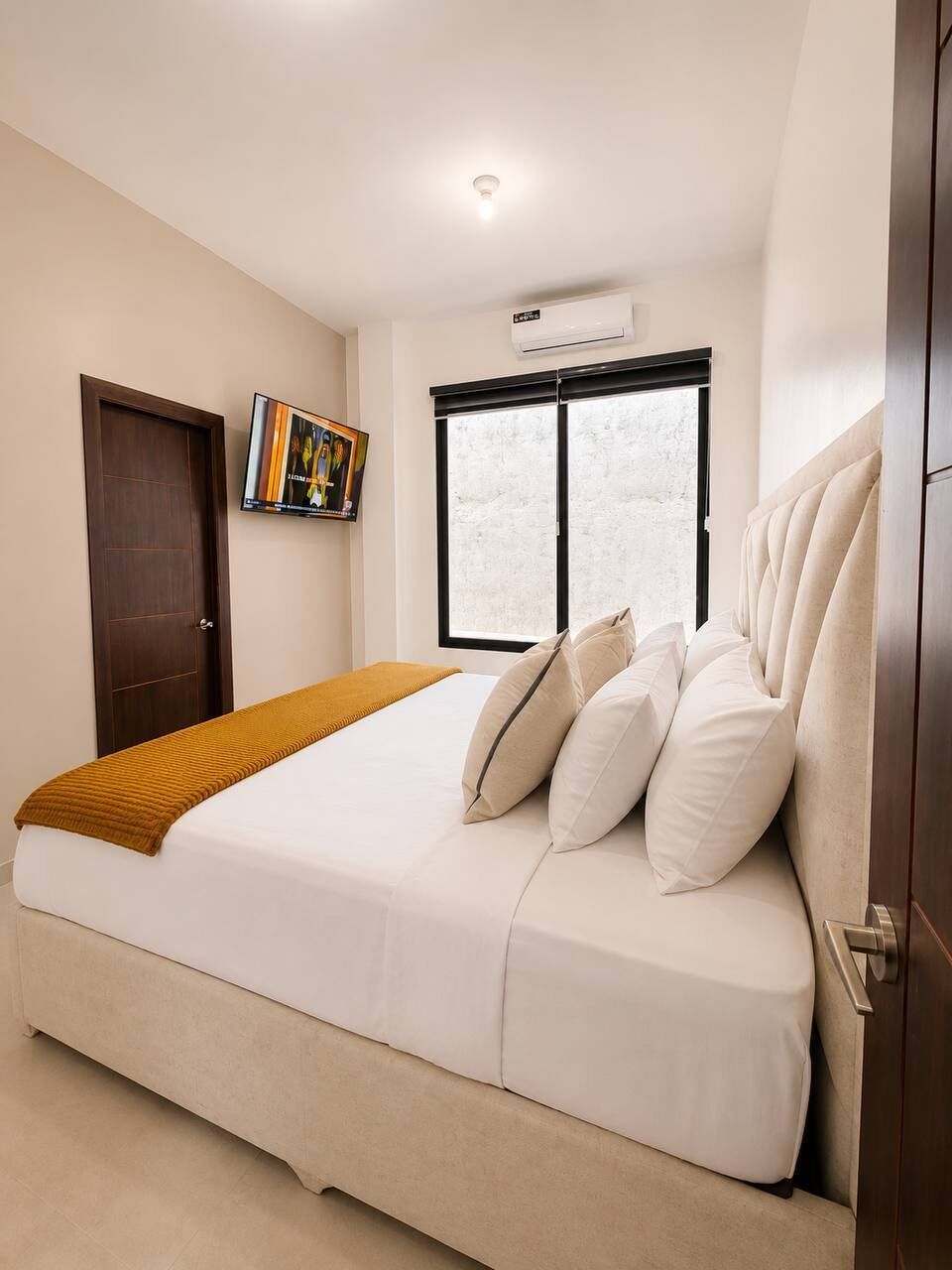 In-room safe, iron/ironing board, WiFi (free)