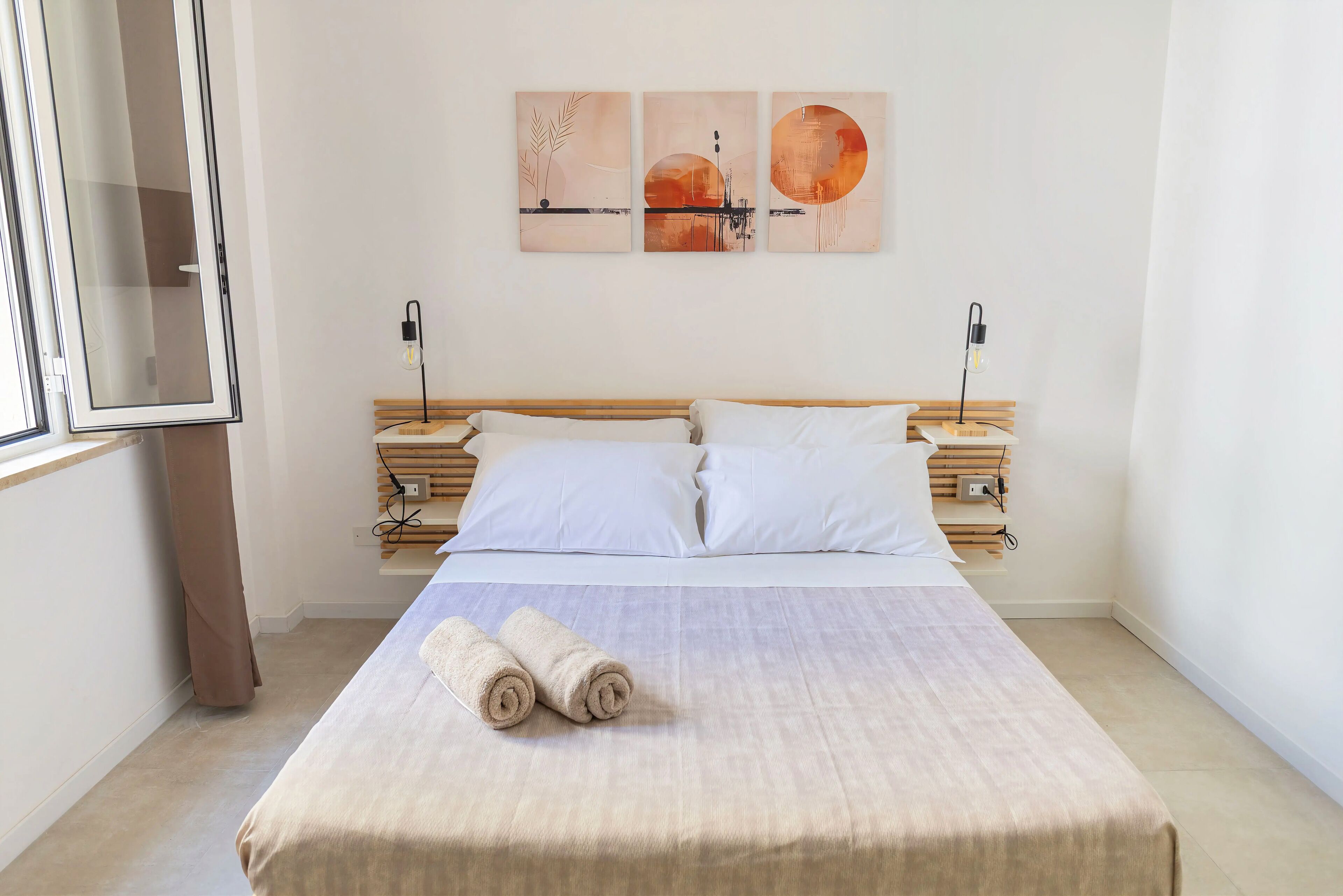 Deluxe-Doppelzimmer, eigenes Bad | Schreibtisch, kostenloses WLAN