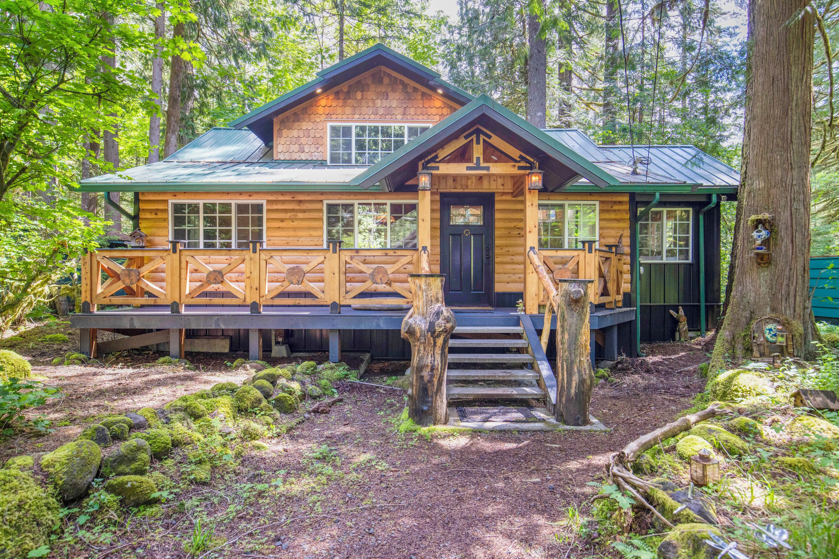 Gnome Way Cabin Front View