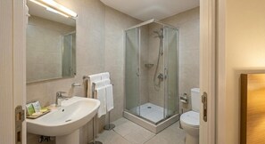 Habitació econòmica, vistes a la ciutat | Bany
