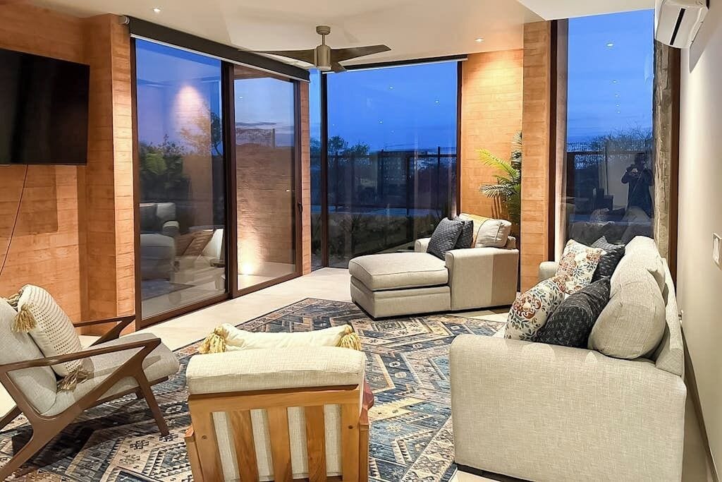 House, Multiple Beds, Ocean View (Villa in the Clouds) | Living area