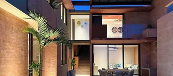 Luxury House With Private Pool, Ocean View, Inviting Balcony & Elegant Charm