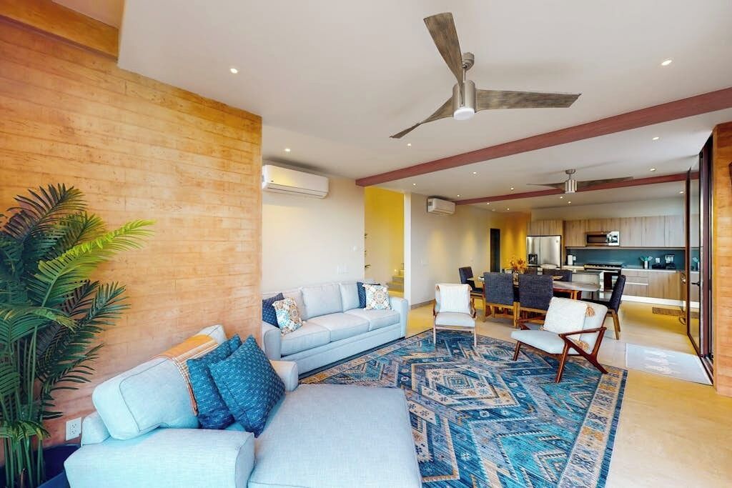 House, Multiple Beds, Ocean View (Villa in the Clouds) | Living area