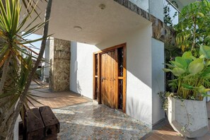 Exterior detail - Valle Luna Country House: Comfort and Nature in Quindío (Barcelona)