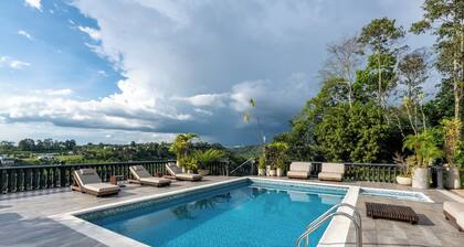 Valle Luna Country House: Comfort and Nature in Quindío
