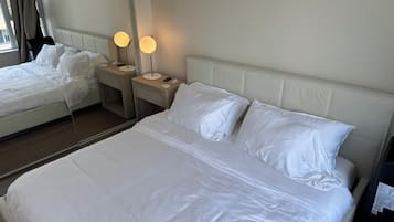 Ferros/tábuas de passar roupa, Wi-Fi, roupa de cama