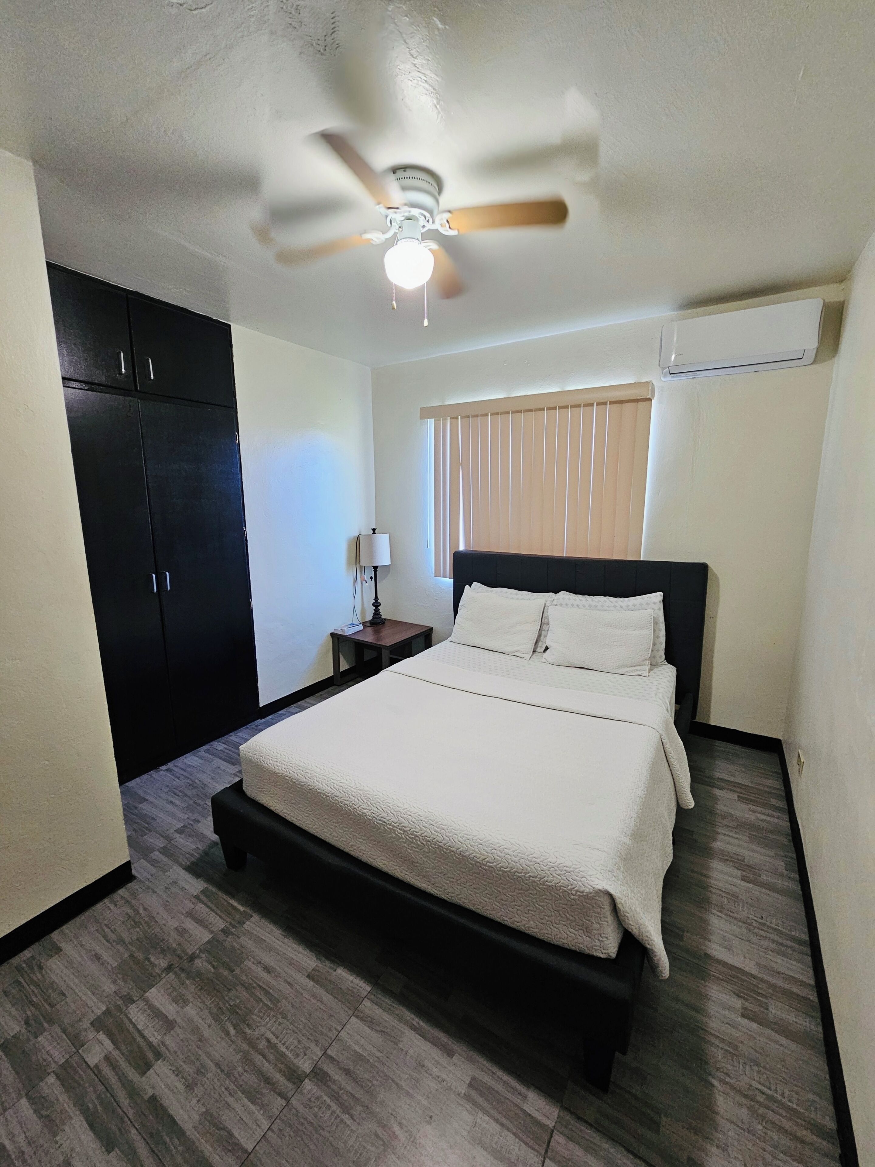 3 bedrooms, Internet, bed sheets