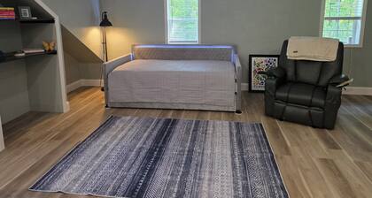 Modern upgraded studio