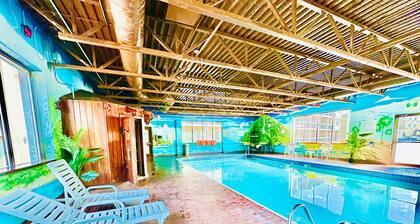 Bachelor Apartment on Niagara Gorge with free breakfast and kitchen.