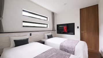 Superior Villa | Blackout curtains, free WiFi, bed sheets