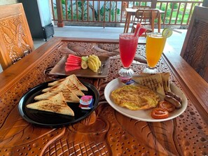 Free daily full breakfast  - Lavanaa Nila - Luxury Resort (Klungkung)