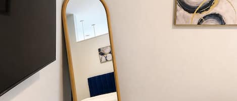 Iron/ironing board, Internet