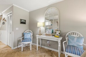 Interior - Walk to Beach, Two Pools, King Suite — Sleeps 6 (St. Augustine)