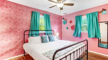 Desk, iron/ironing board, travel crib, WiFi