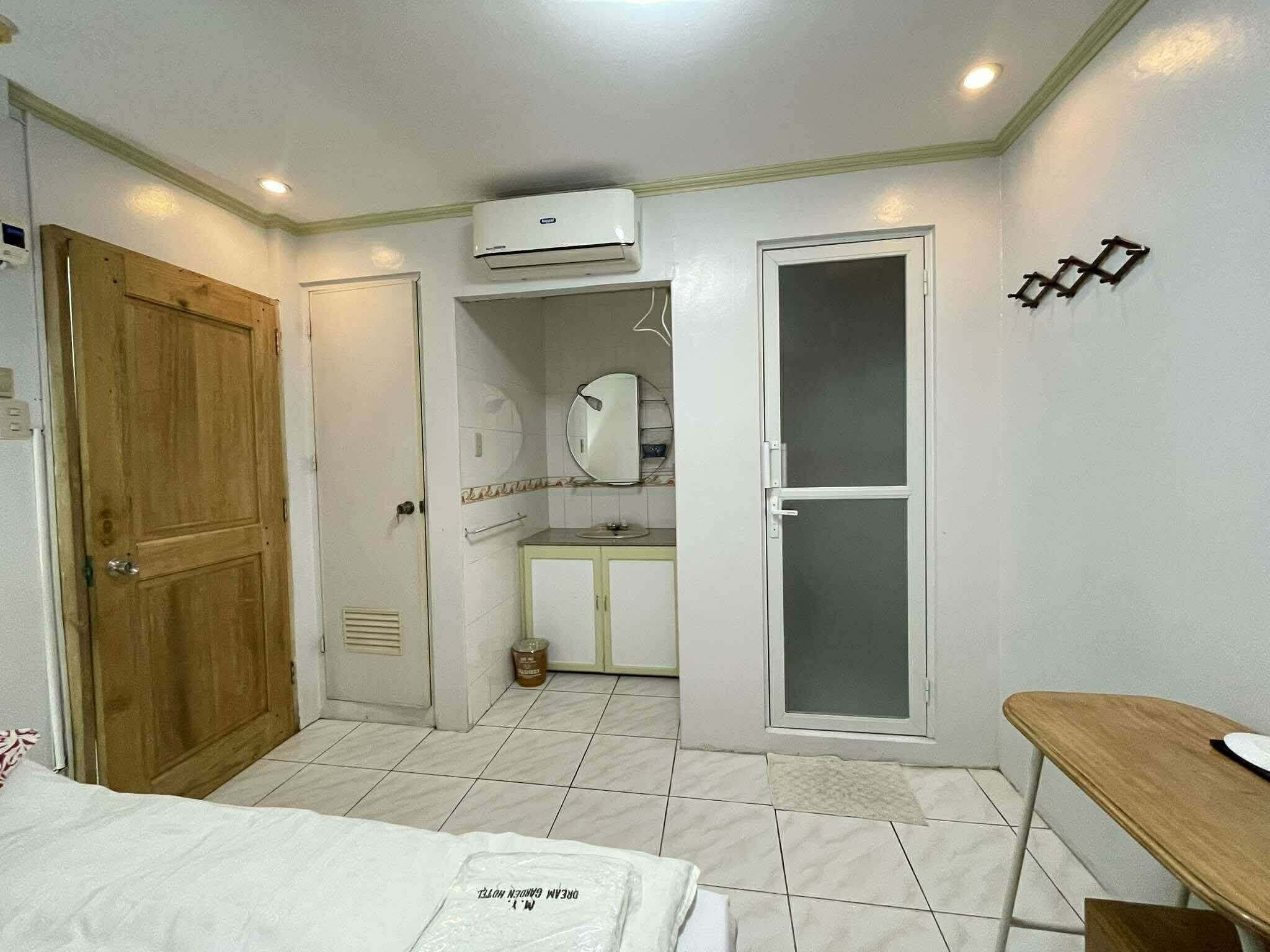 Deluxe Double Room, Balcony, City View