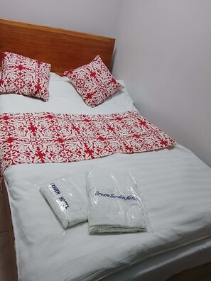 Classic Single Room | Free WiFi