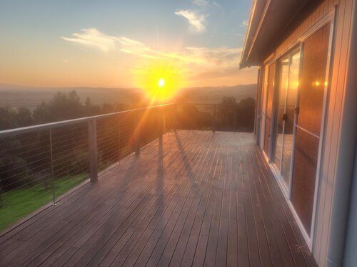 Whole House in Toora on 2 ha. elevated with incredible views to Wilsons Prom