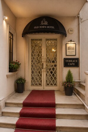Front of property - Old Town Hotel (Baku)