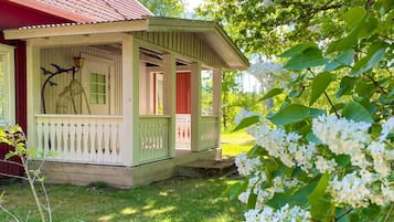 House | Exterior