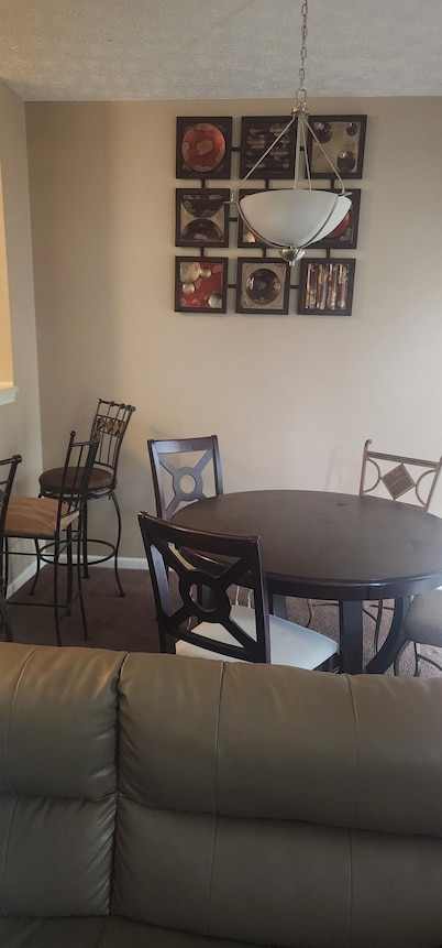 2 Master bedrooms condo with Two walk in Closets and half bath main floor