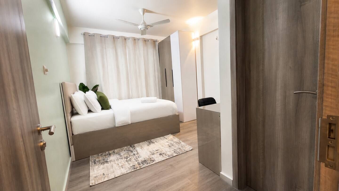 3 slaapkamers, een strijkplank/strijkijzer, wifi, beddengoed