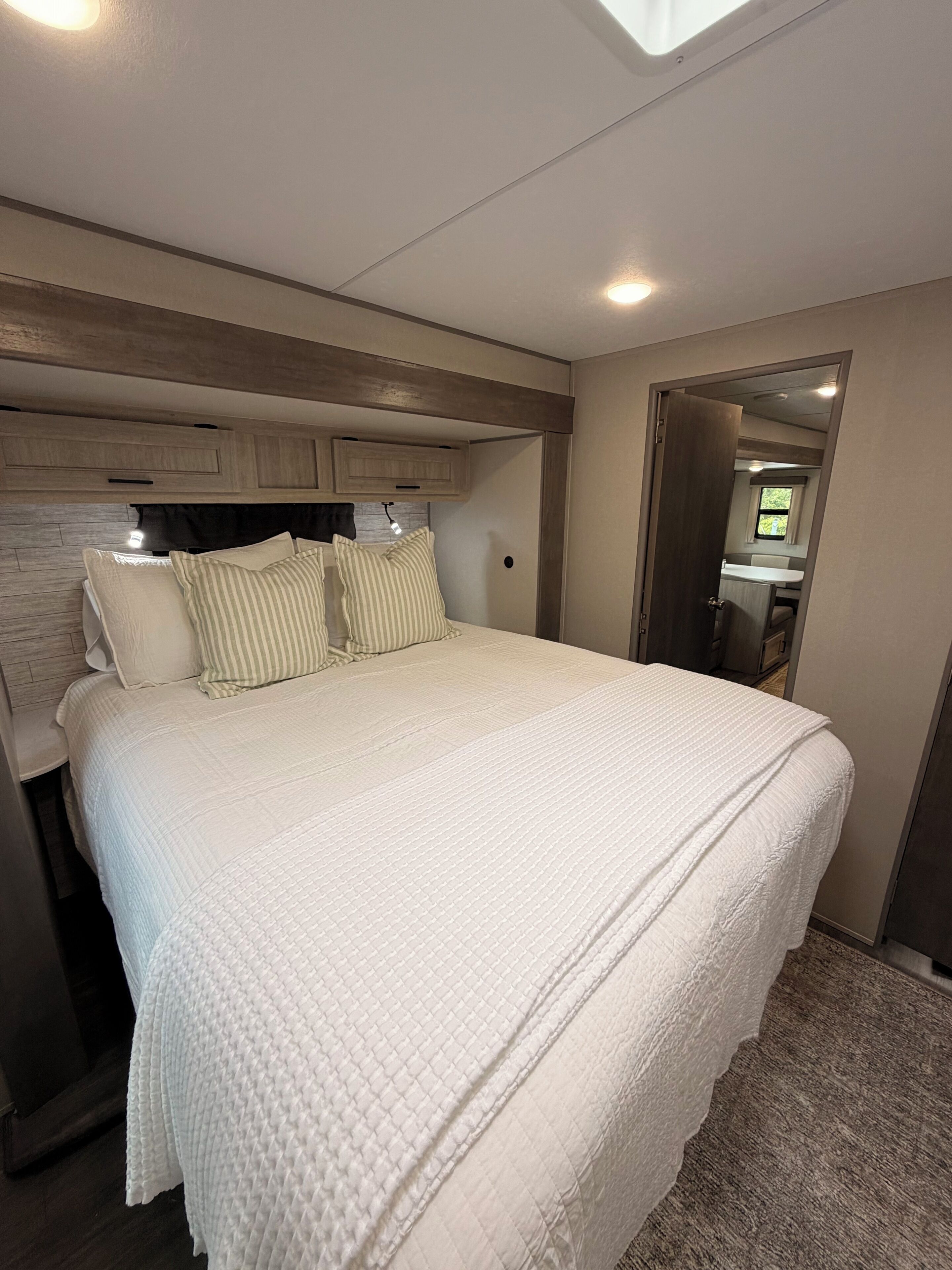 1 bedroom, travel crib, free WiFi, bed sheets