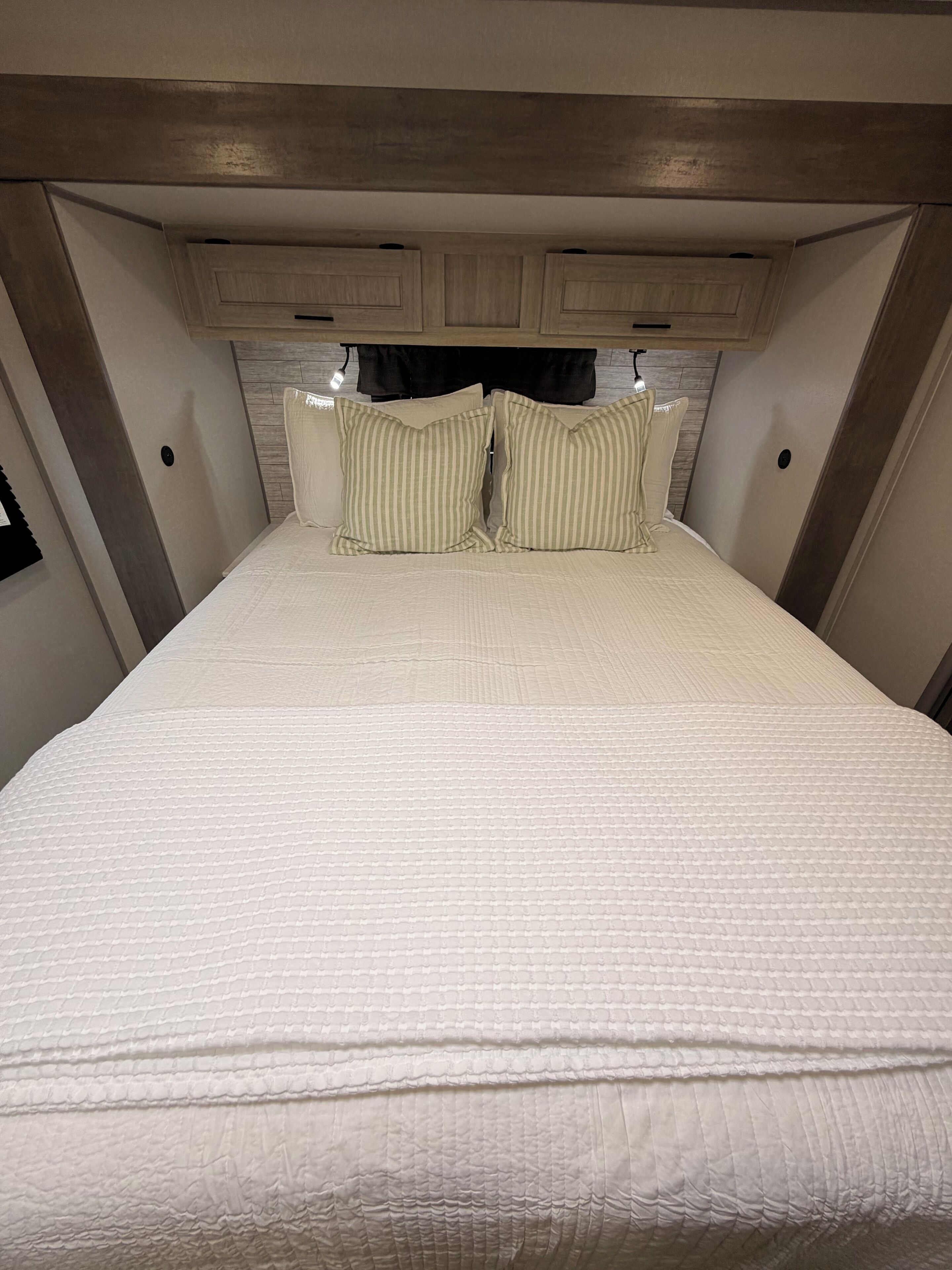 1 dormitorio, cuna de viaje, wifi gratis y ropa de cama