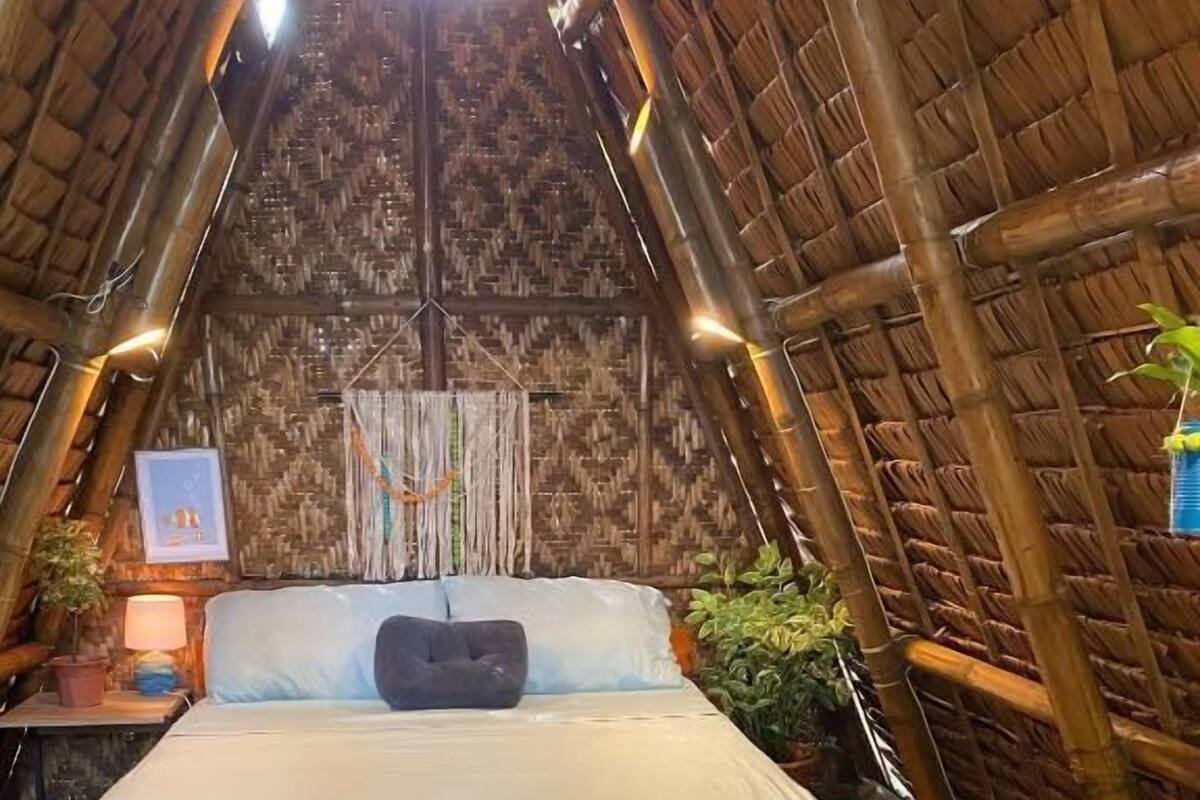 Classic Double Room, Courtyard View | Iron/ironing board, free WiFi
