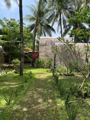 Habitación clásica doble, vistas al patio | Jardines del alojamiento