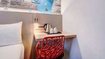 Iron/ironing board, free WiFi, bed sheets, wheelchair access