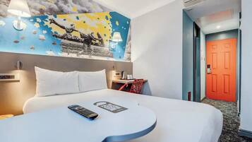 Iron/ironing board, free WiFi, bed sheets, wheelchair access