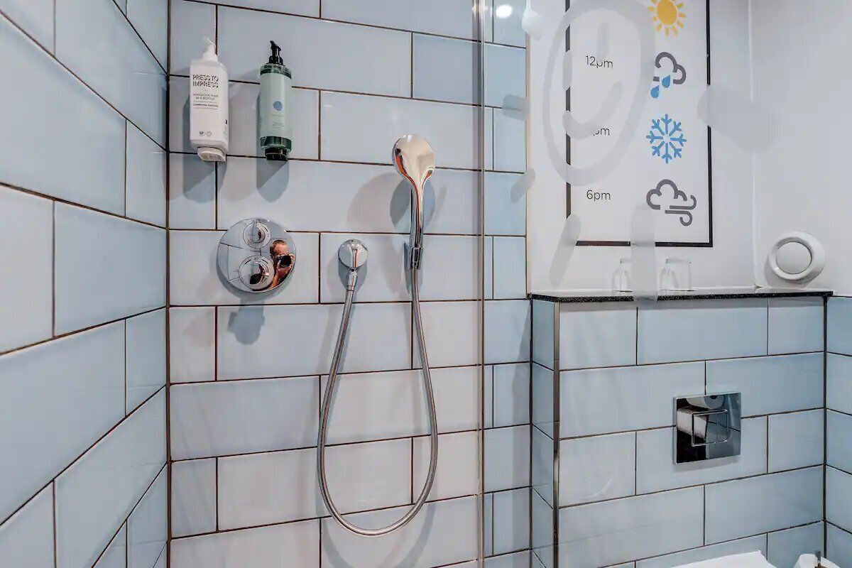 Hair dryer, towels