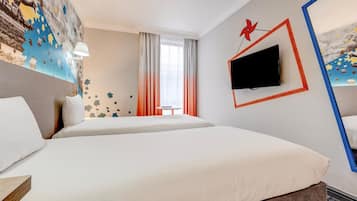 Iron/ironing board, free WiFi, bed sheets, wheelchair access