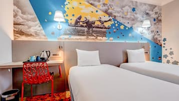 Iron/ironing board, free WiFi, bed sheets, wheelchair access