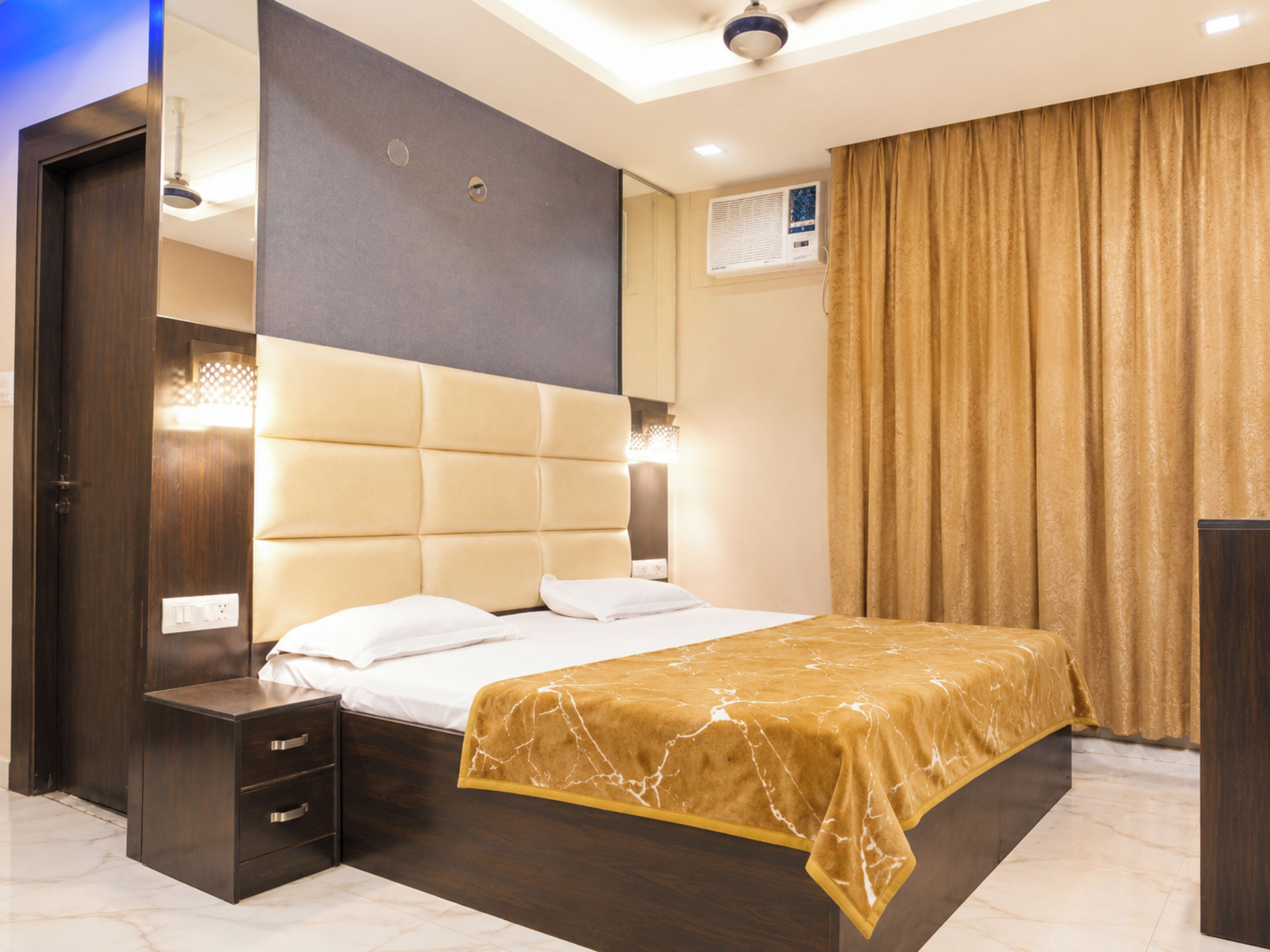 Deluxe Double Room, Air conditioning | View from room