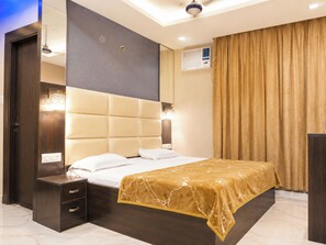 Deluxe Double Room, Air conditioning | View from room - Hotel Shree Ganpati P Haridwar (Haridwar)