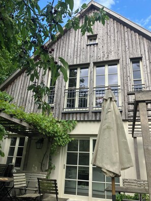 Ulkoruokailutilat