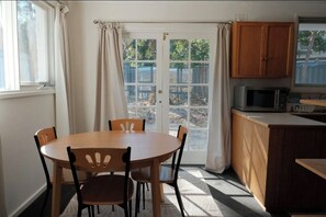 Dining - Cosy Family Retreat | Minutes to Hospital & Woden (Garran)