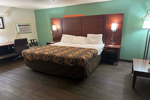 King Bed|Smoking|Aurora