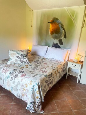 Room - Vrbo Property (Toscana)