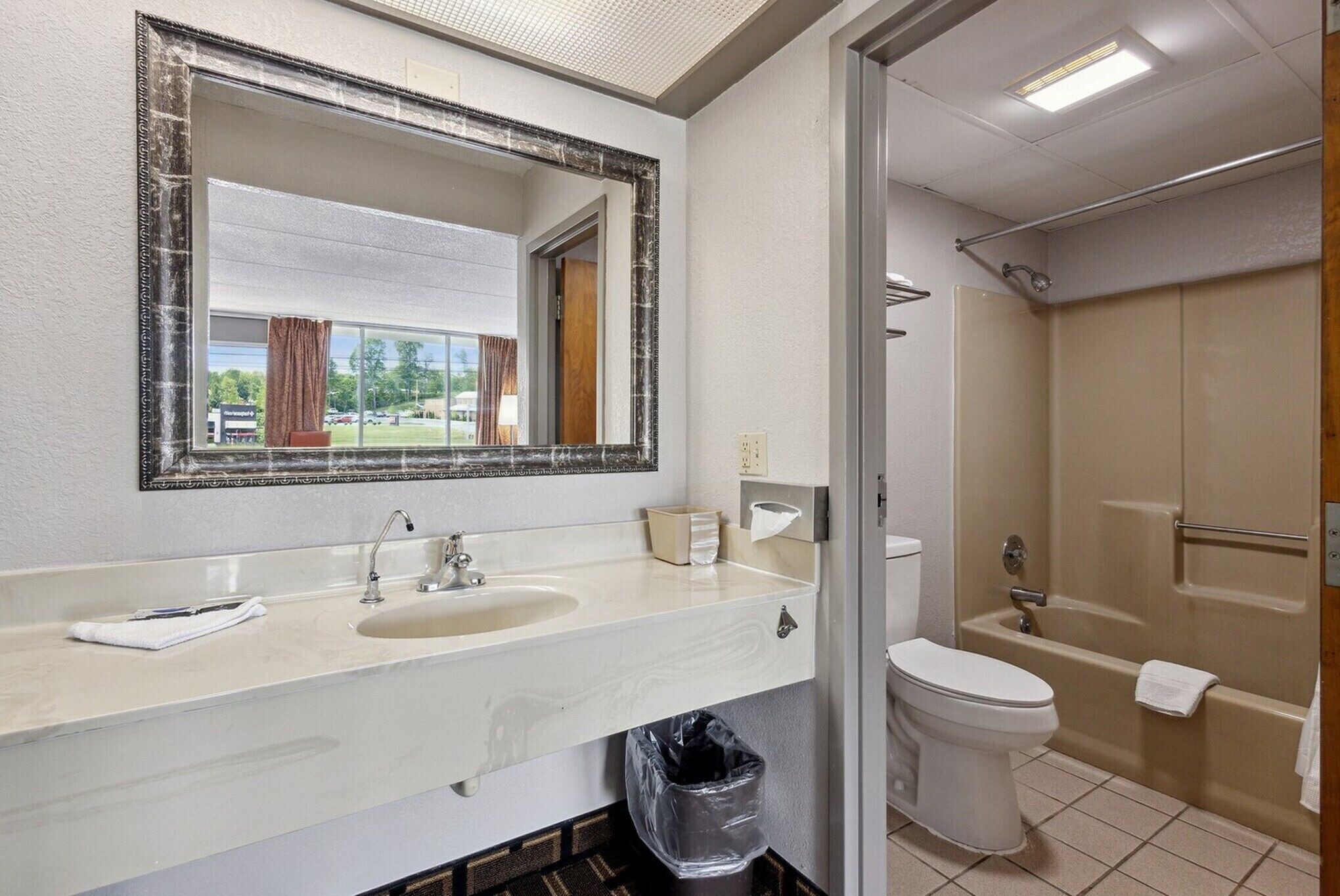 Douche, serviettes fournies