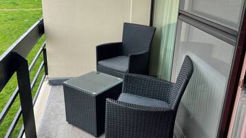 Apartment, 1 Bedroom, Patio | Balcony