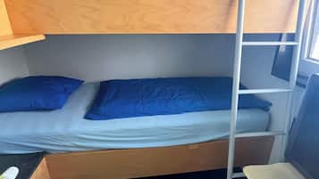 Apartament, 1 dormitori, pati | 2 dormitoris