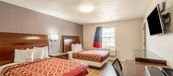 2 Full Beds|Non-Smoking