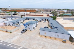 Exterior - King Bed|Non-Smoking (Lamesa TX)