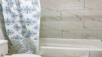 Shower, towels